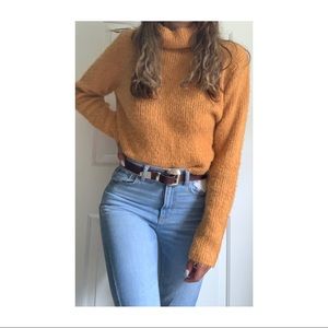 Cropped turtleneck mustard sweater